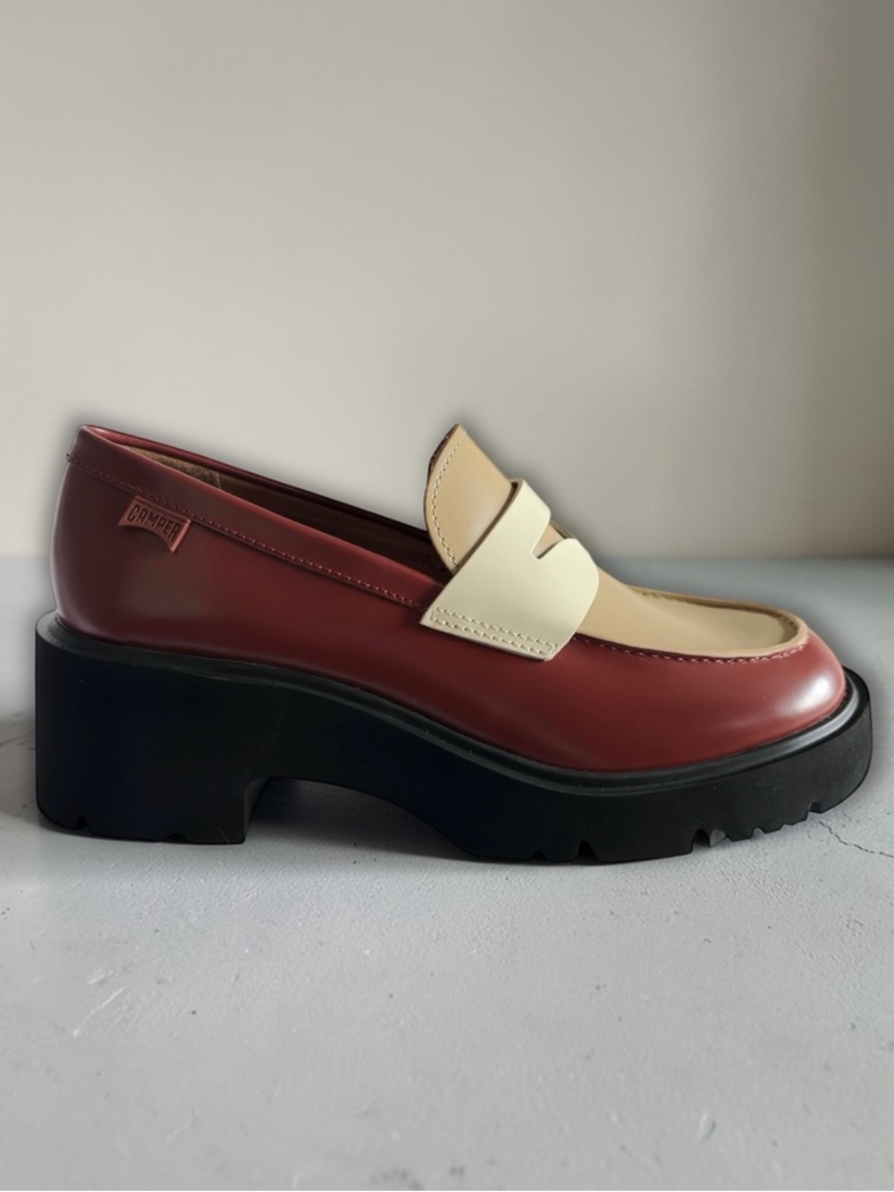 🌟SALE Camper Twins Milah Mismatched Heeled Chunky Platform Loafers Red Cream